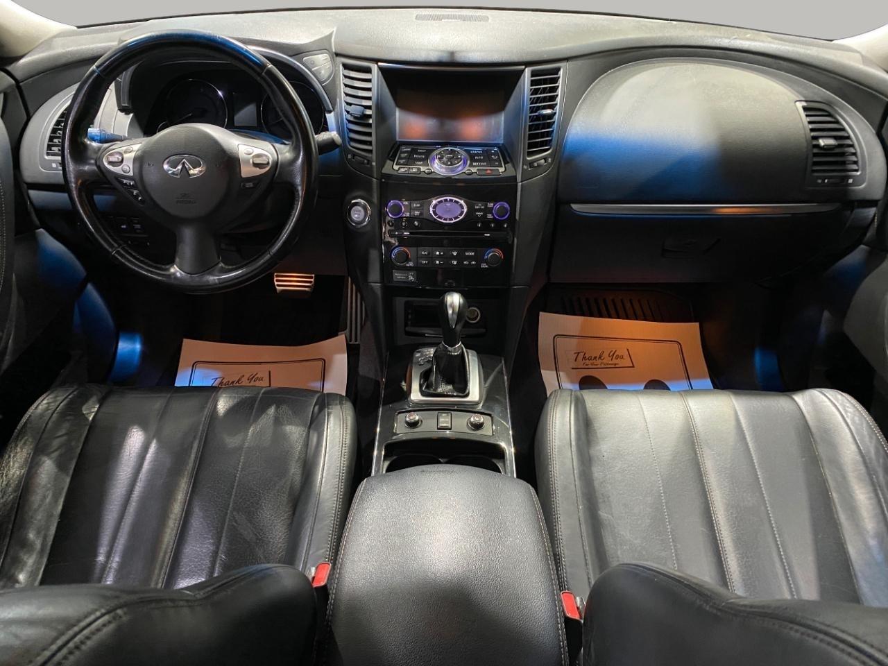 Infiniti FX FX35 AWD 2012