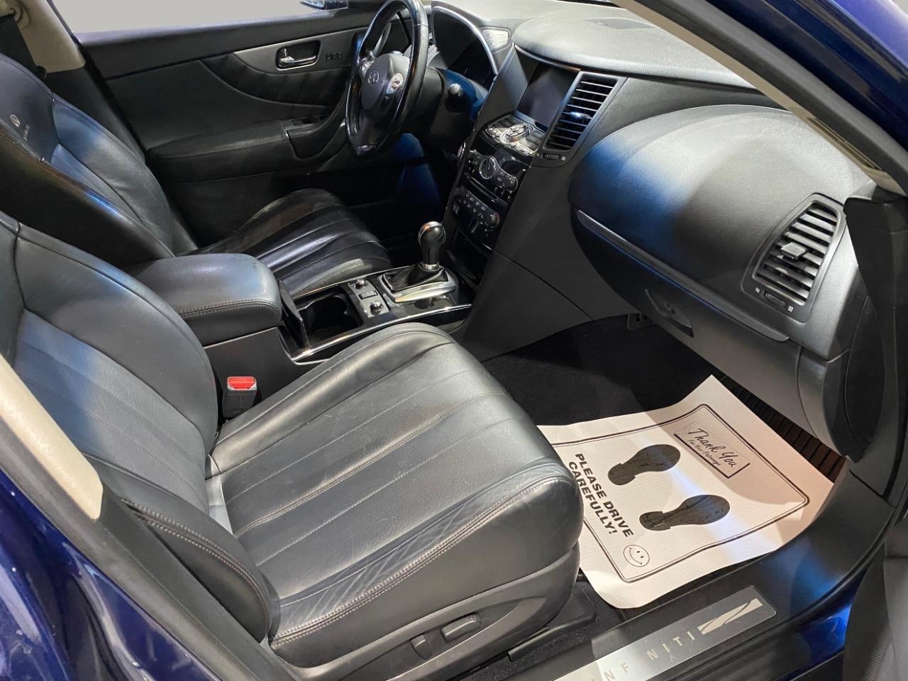 Infiniti FX FX35 AWD 2012