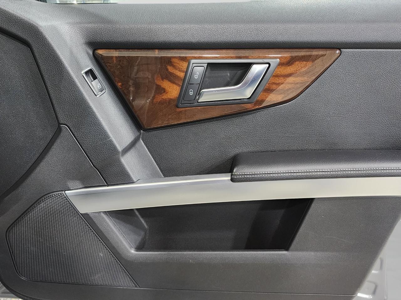 Mercedes-Benz GLK-Class  2015