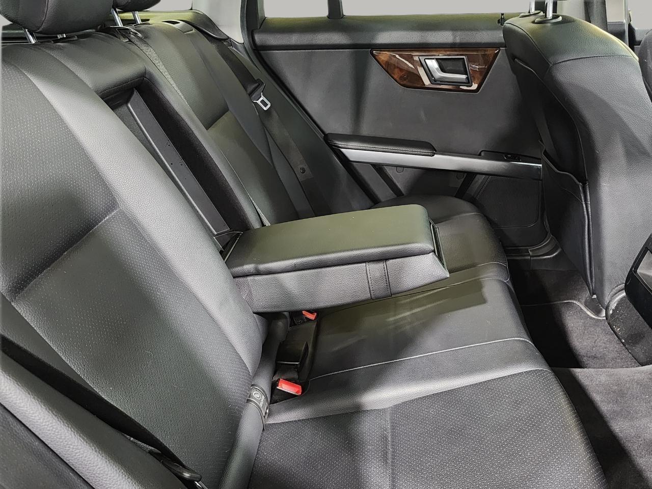 Mercedes-Benz GLK-Class  2015