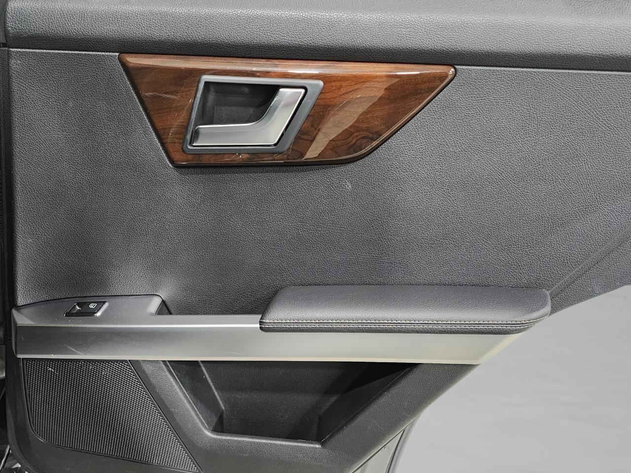 Mercedes-Benz GLK-Class  2015