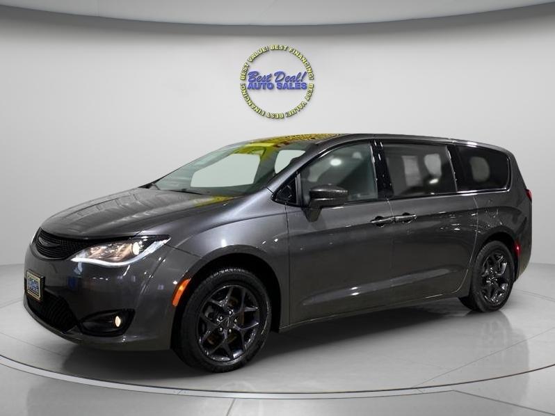 2018 Chrysler Pacifica Touring Plus