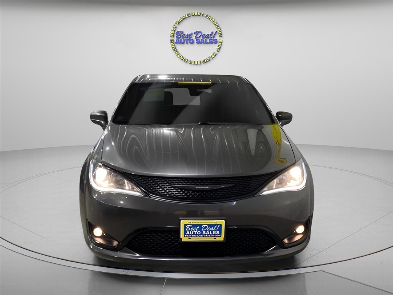 Chrysler Pacifica Touring Plus 2018