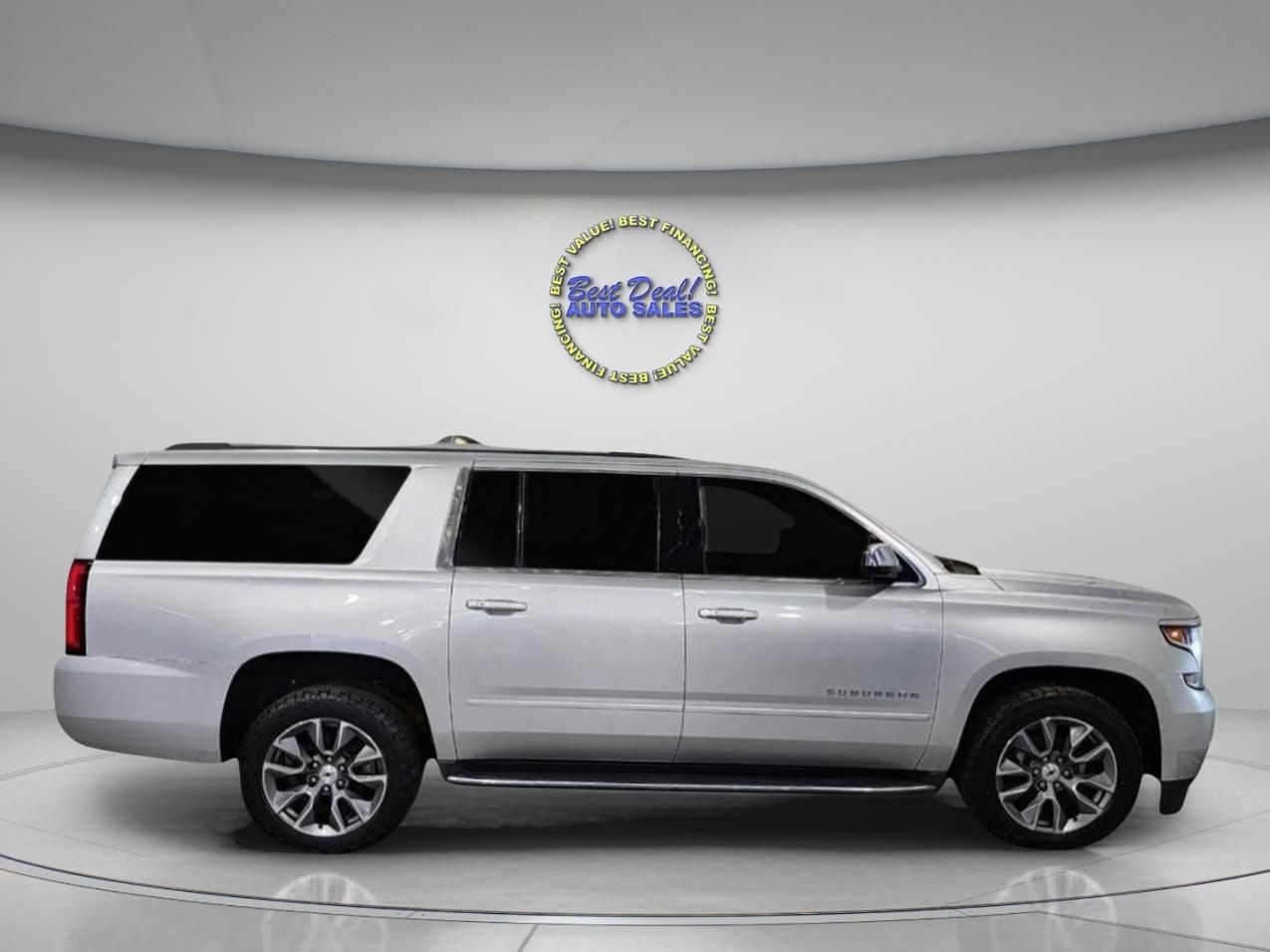 2018 Chevrolet Suburban Premier - Photo 6