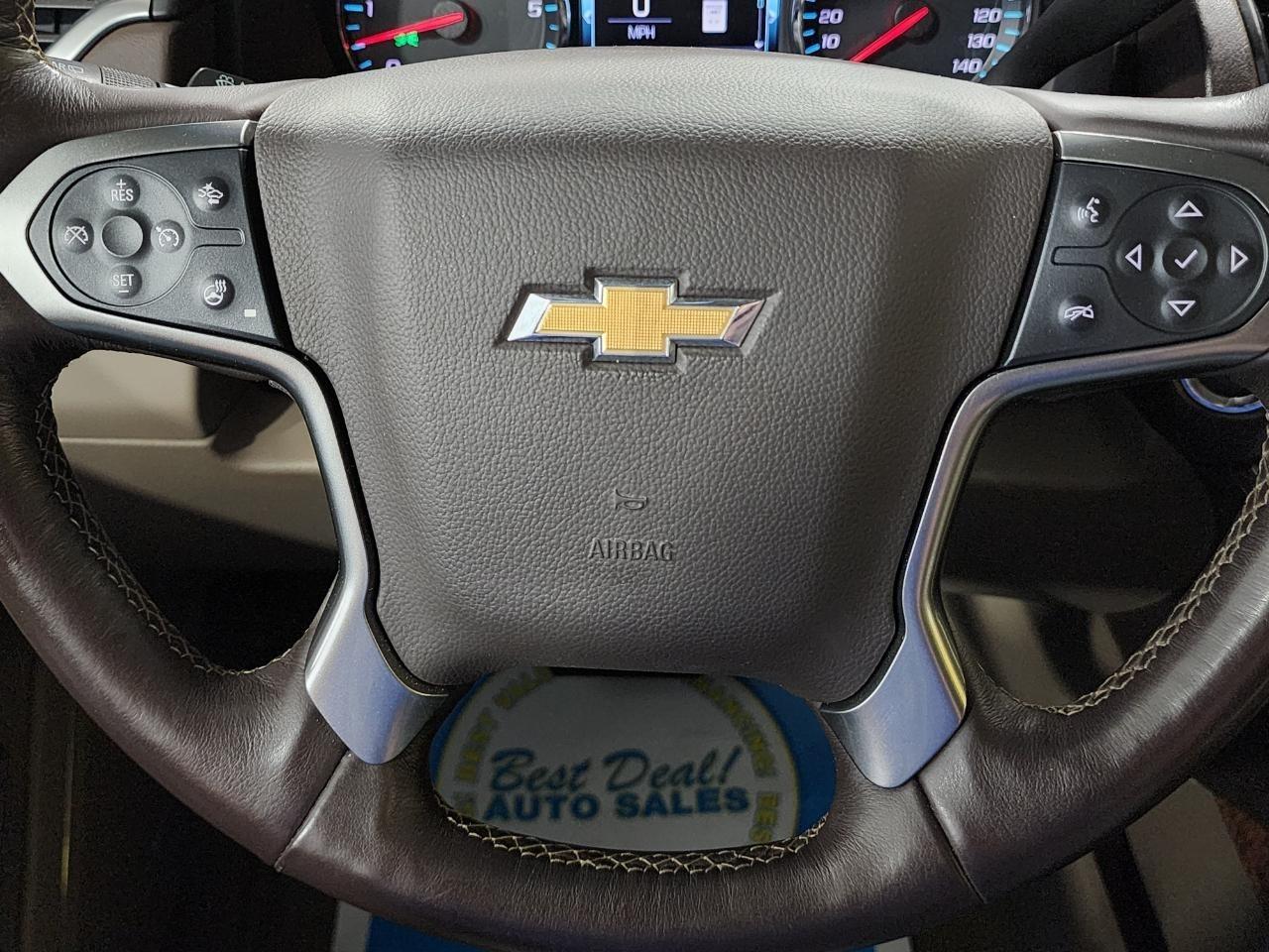2018 Chevrolet Suburban Premier - Photo 18
