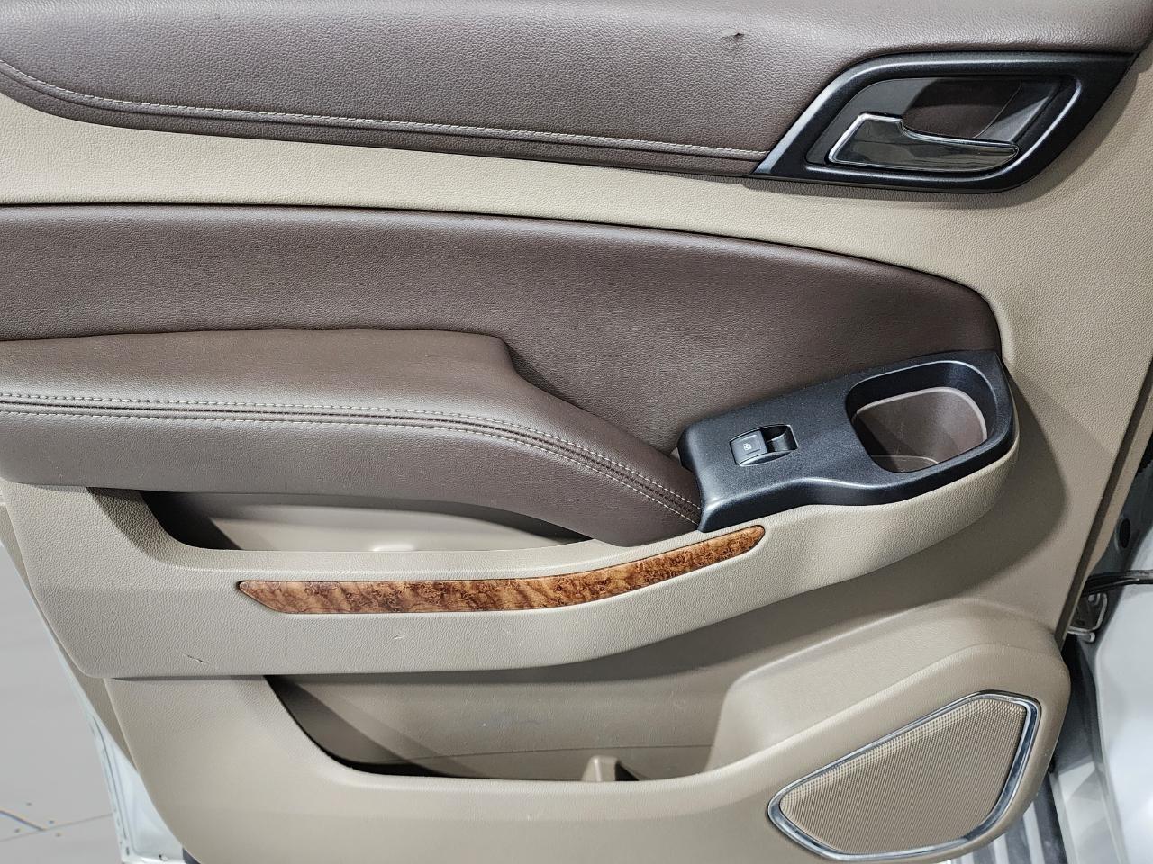 2018 Chevrolet Suburban Premier - Photo 31