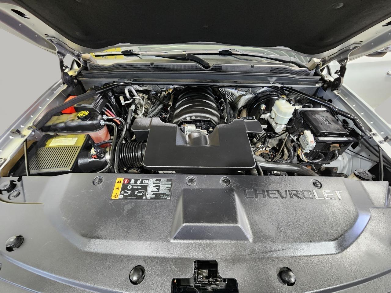 2018 Chevrolet Suburban Premier - Photo 45
