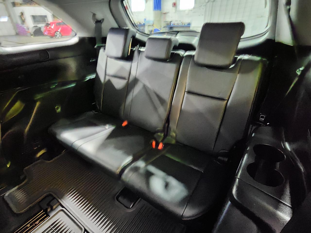 Toyota Highlander  2015