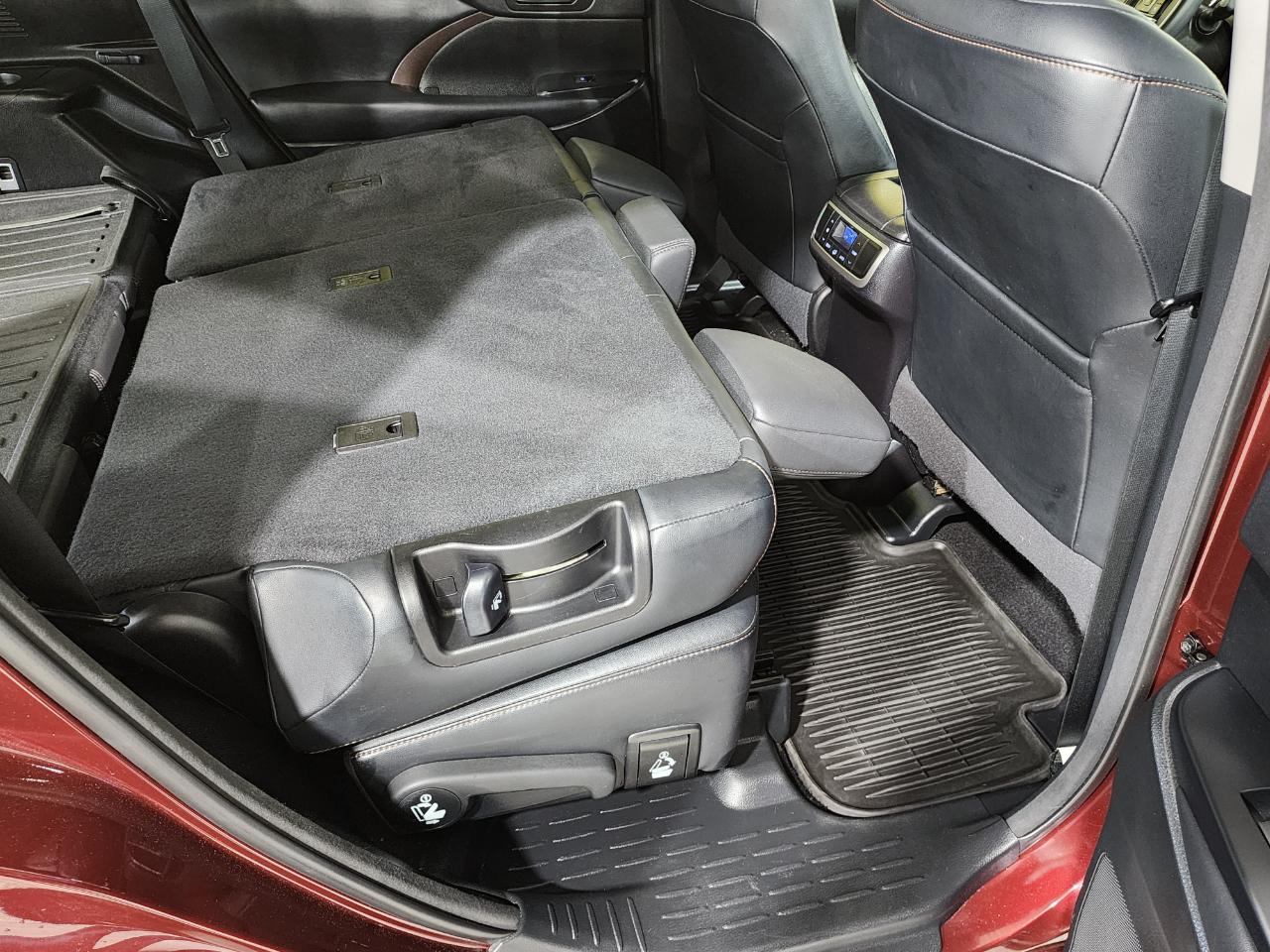 Toyota Highlander  2015