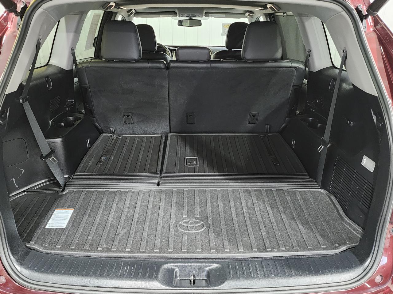 Toyota Highlander  2015