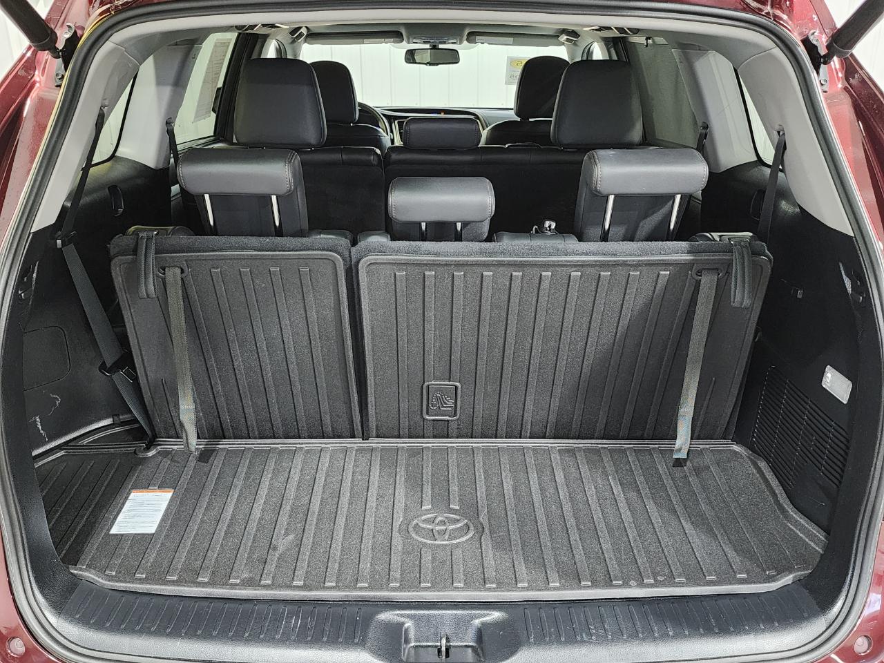 Toyota Highlander  2015