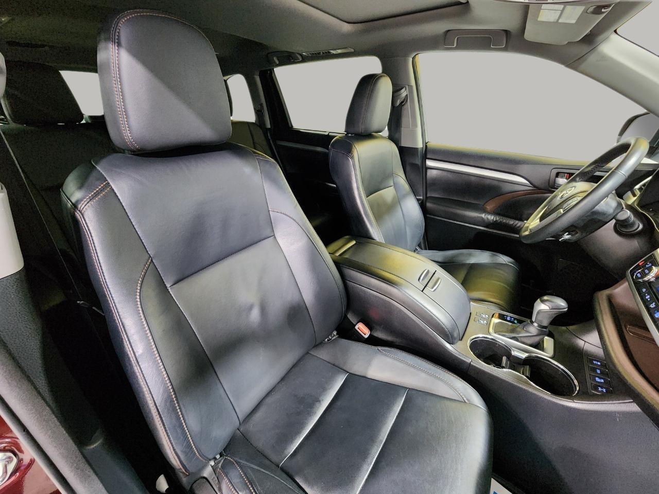 Toyota Highlander  2015