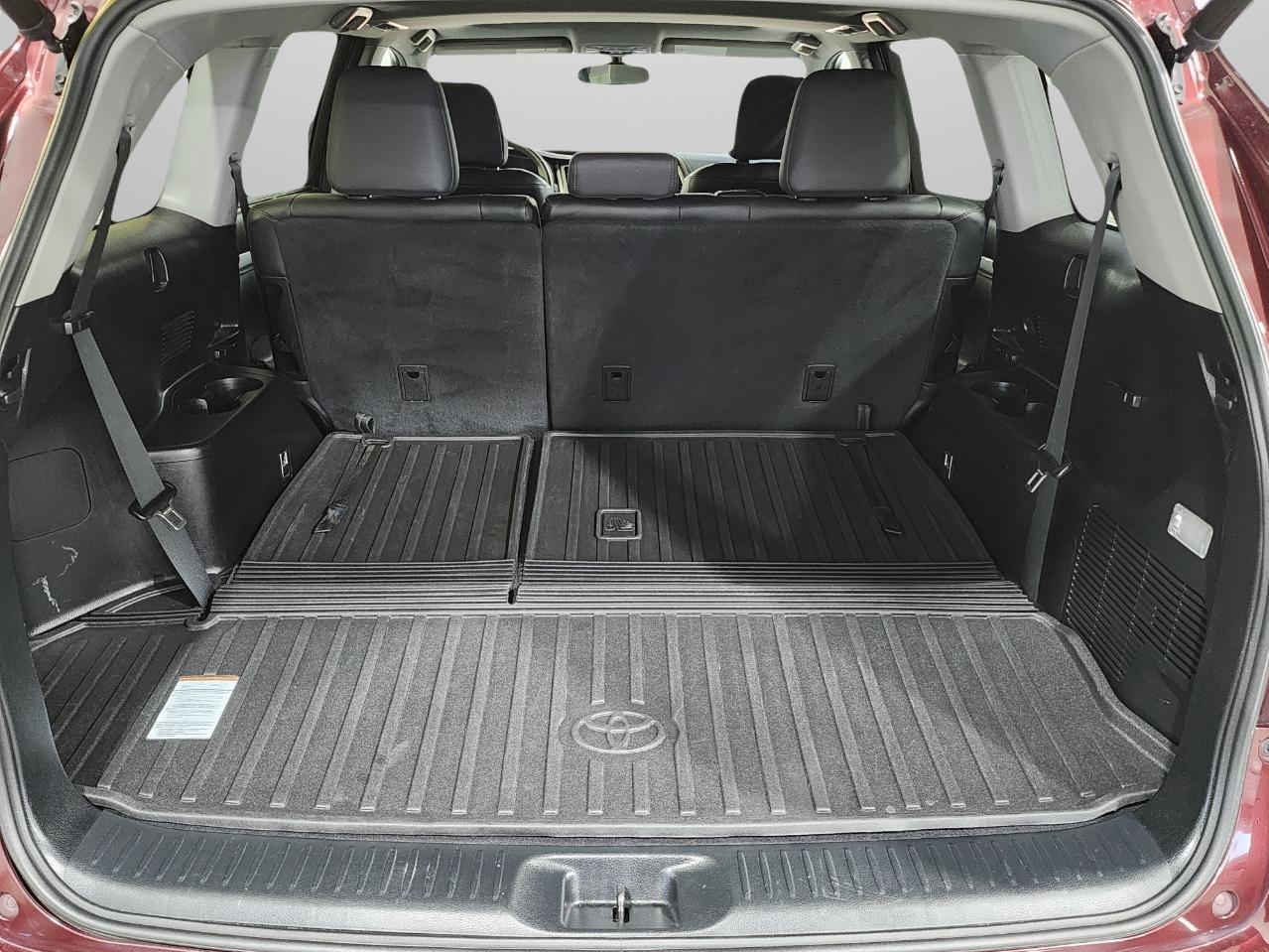 Toyota Highlander  2015