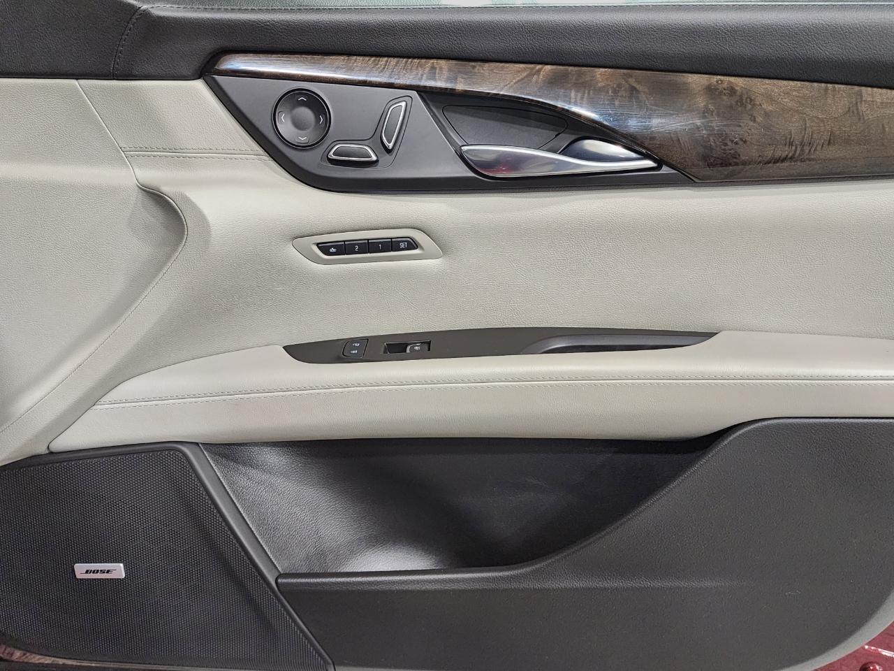 Cadillac CT6 3.6L Premium Luxury AWD 2016