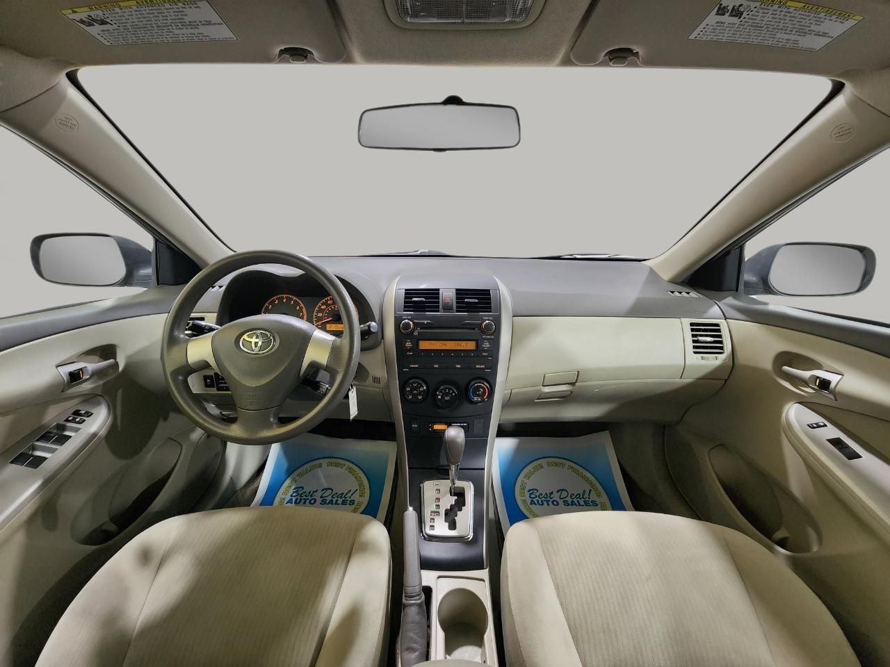 Toyota Corolla  2010