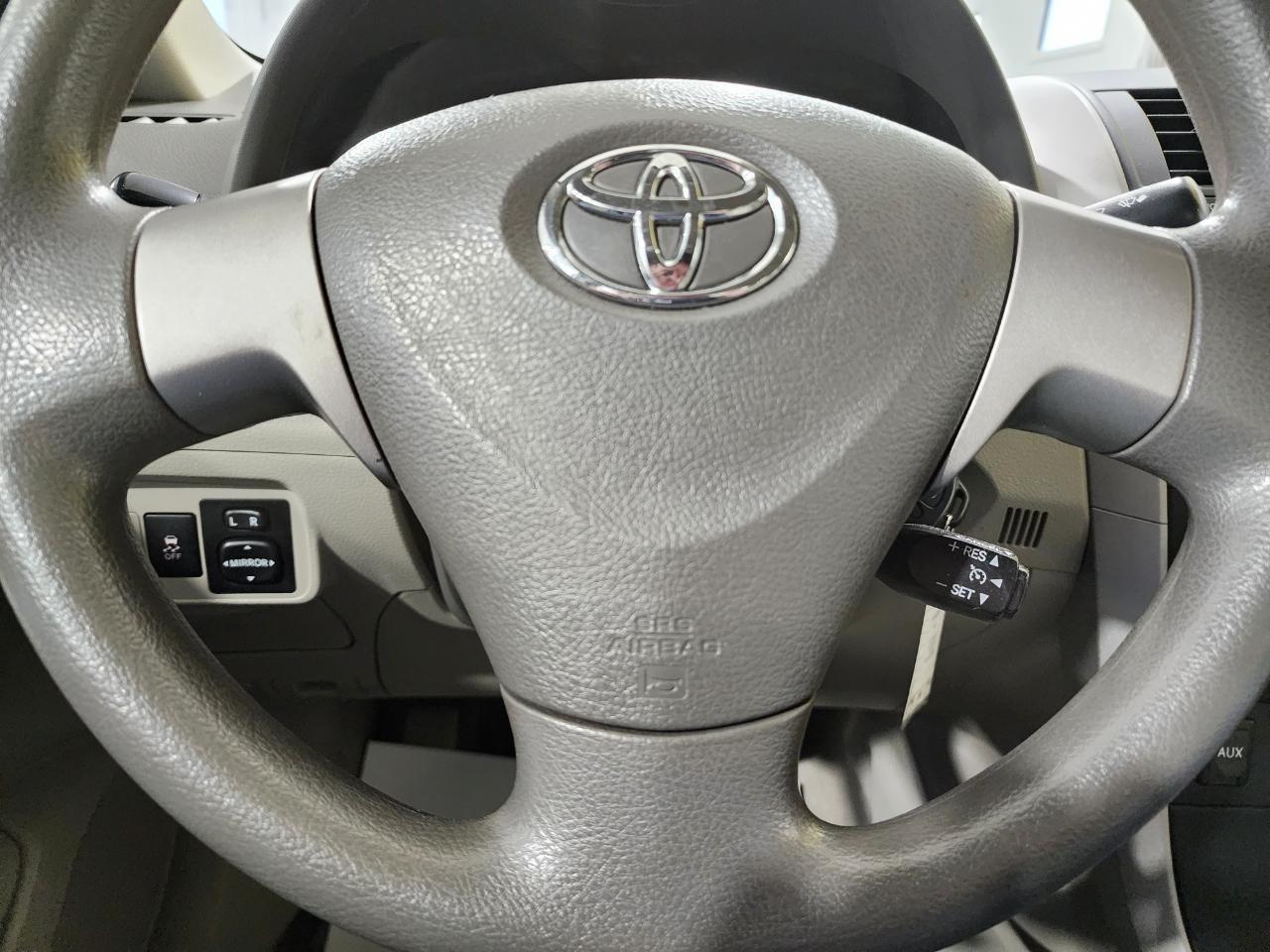 Toyota Corolla  2010