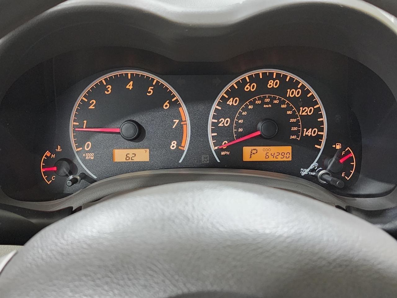 Toyota Corolla  2010