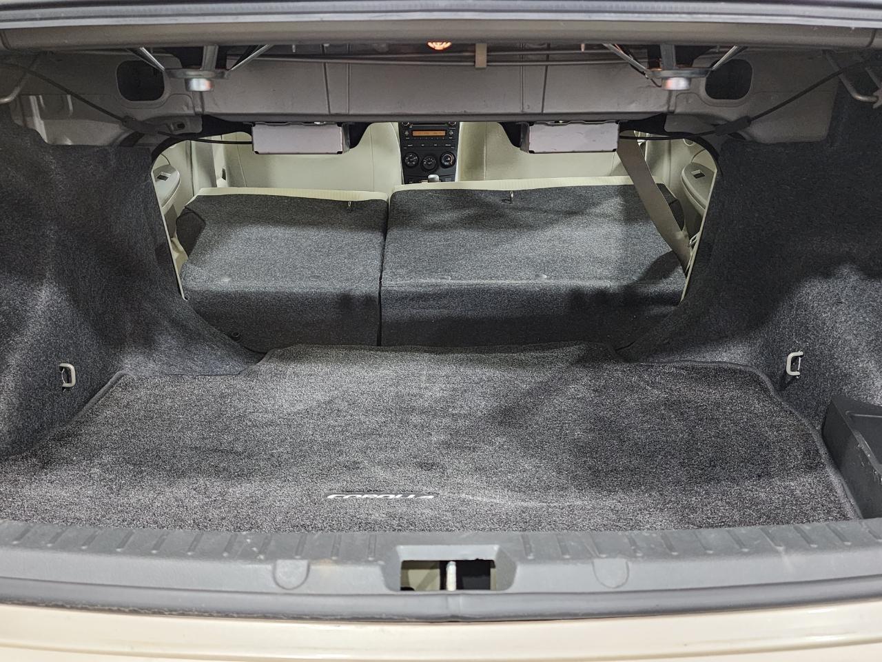 Toyota Corolla  2010