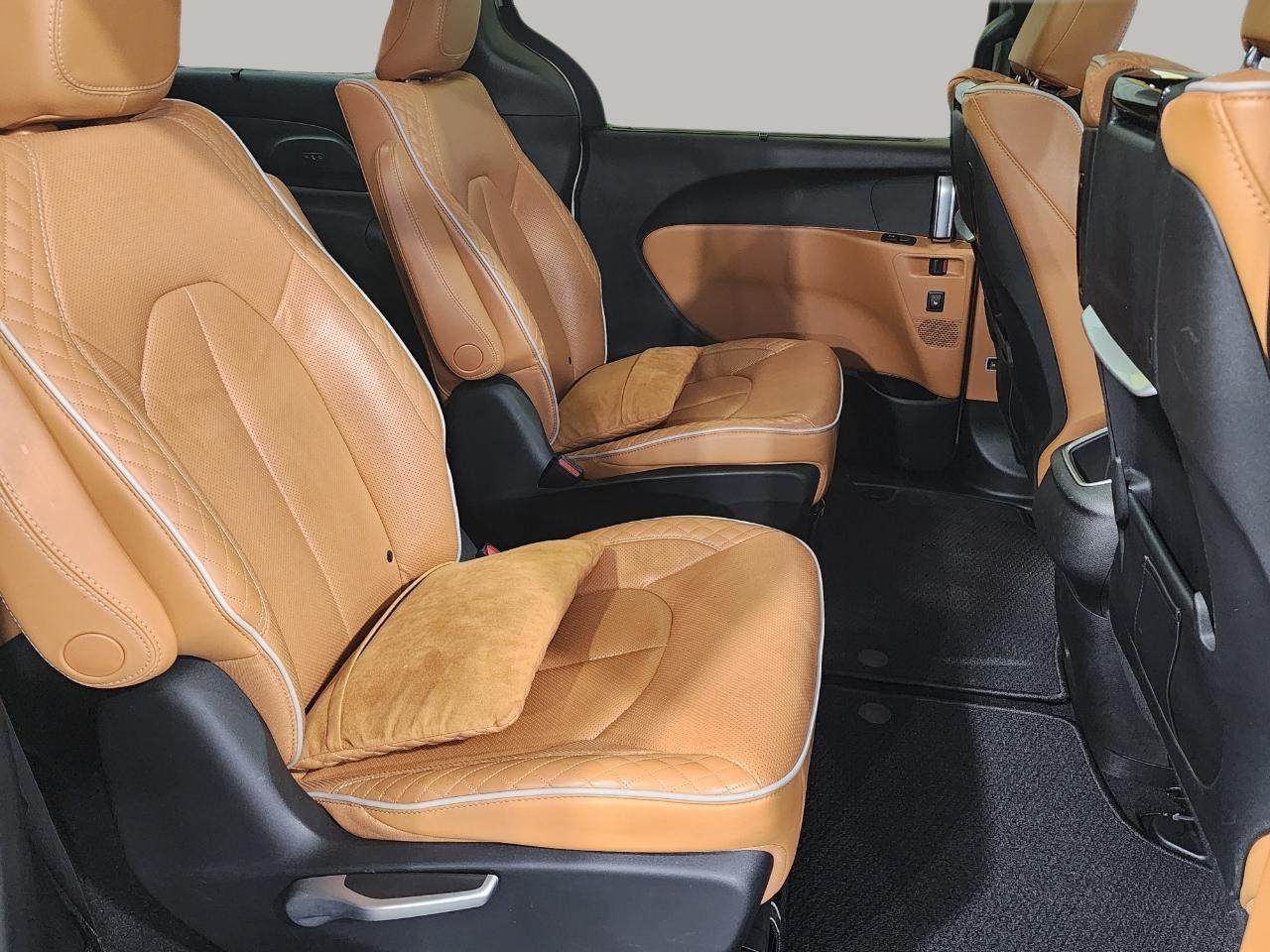 Chrysler Pacifica  2021