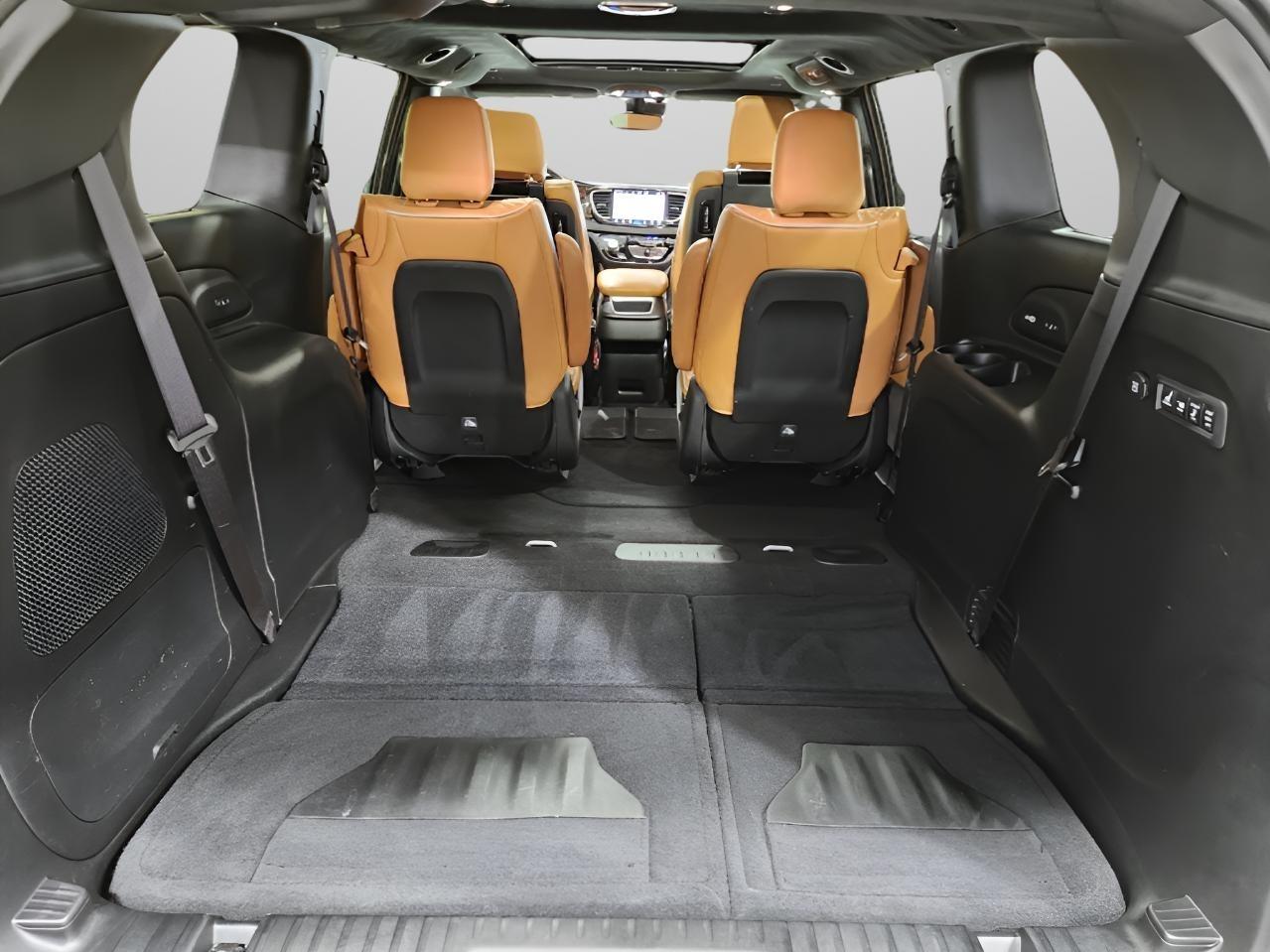 Chrysler Pacifica  2021