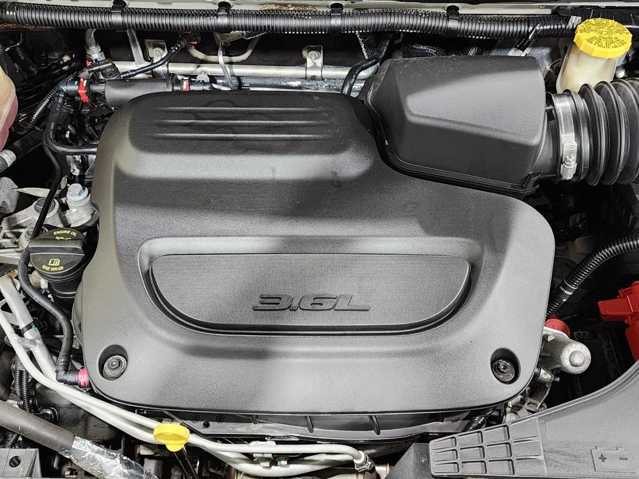 Chrysler Pacifica  2021