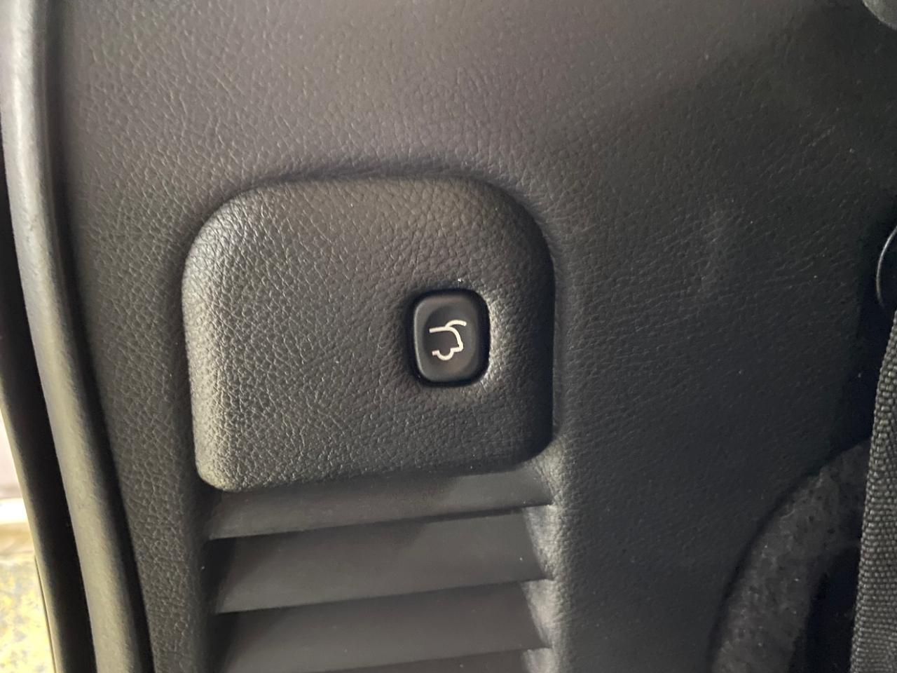 Jeep Grand Cherokee Overland 4WD 2015