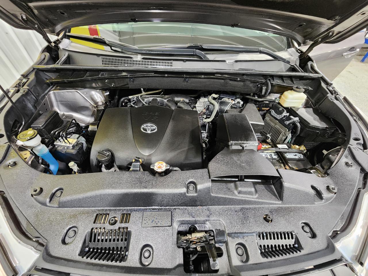 Toyota Highlander  2019