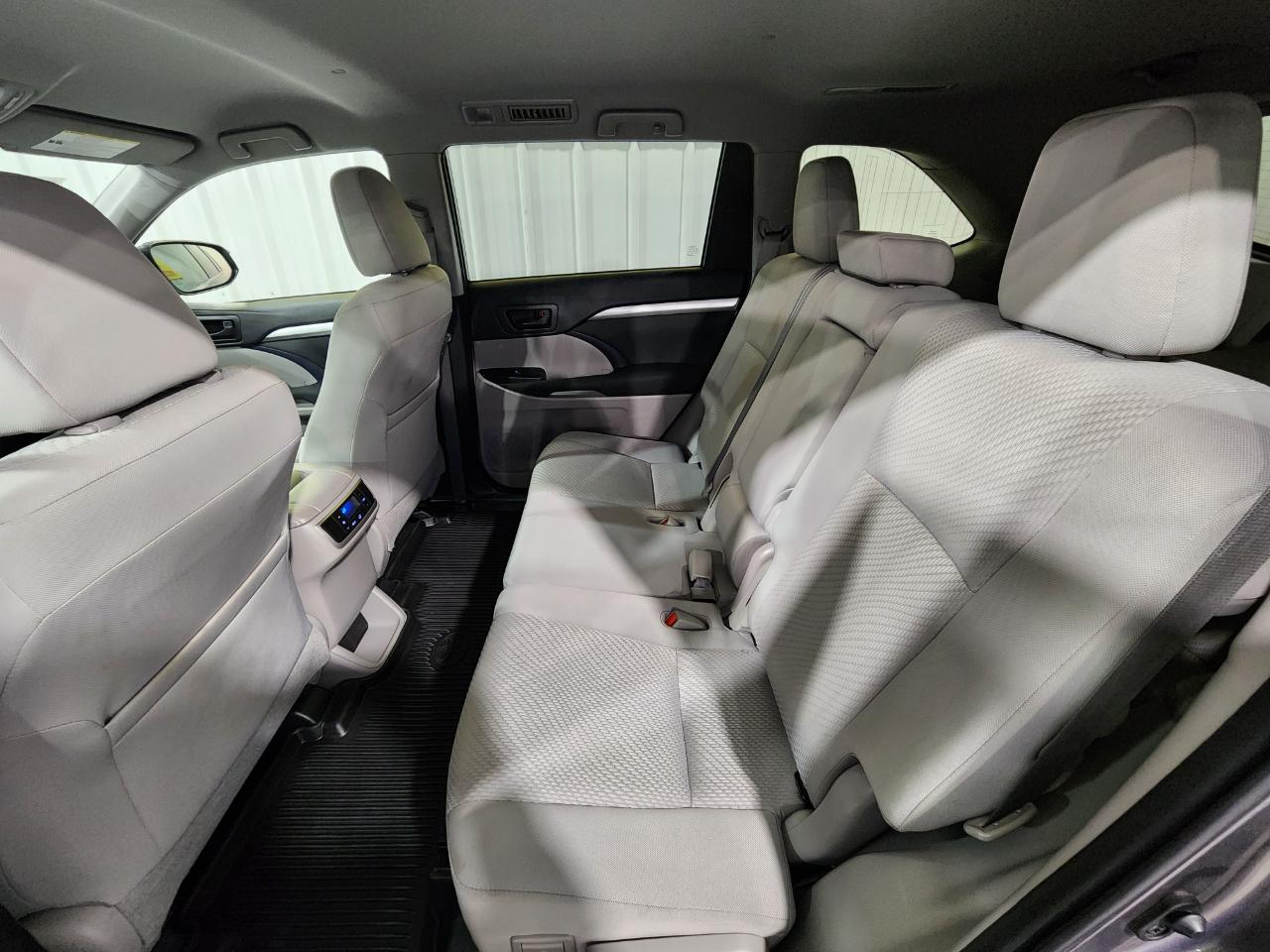 Toyota Highlander  2019