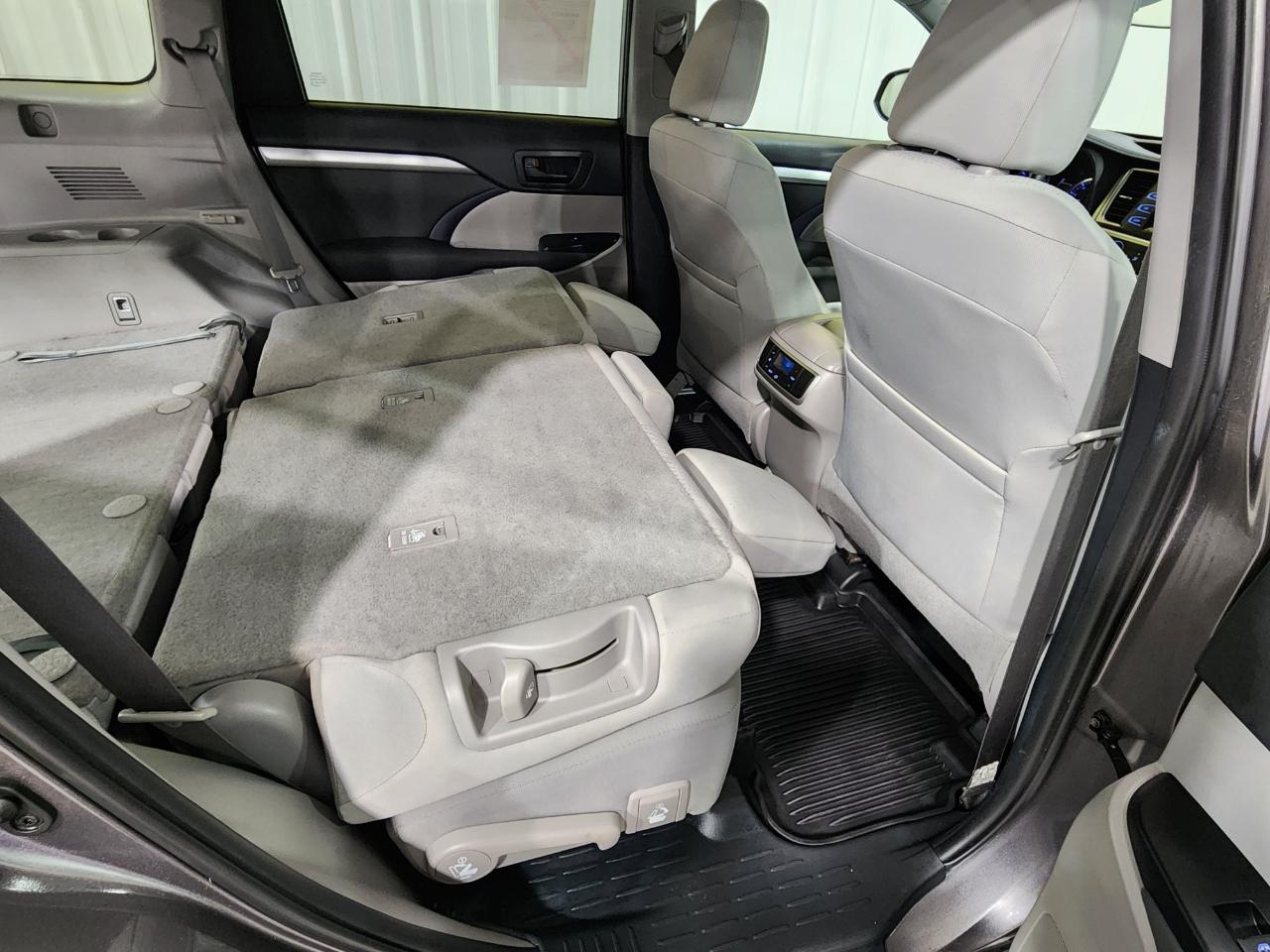 Toyota Highlander  2019