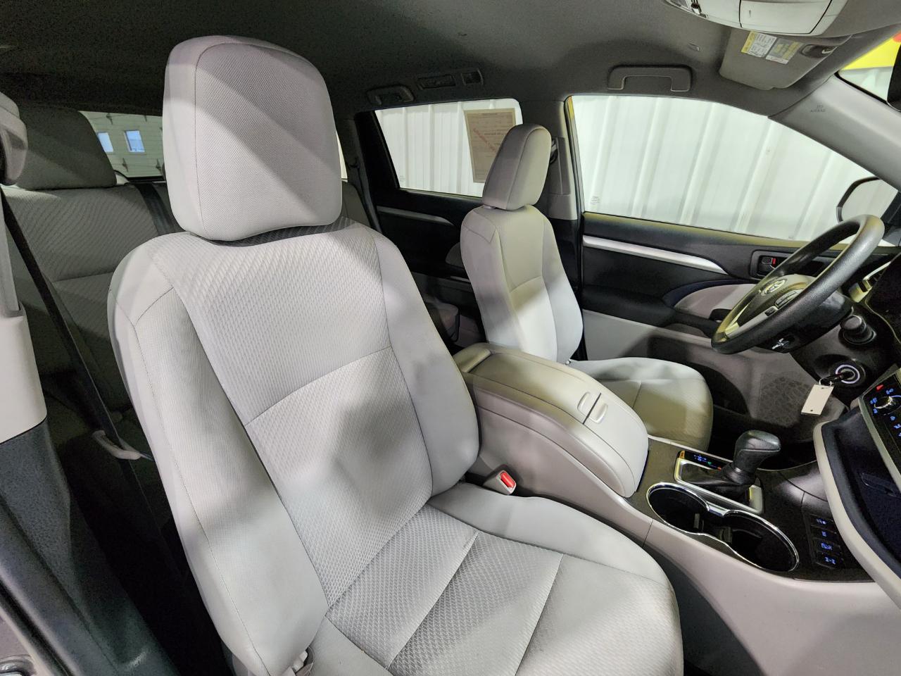 Toyota Highlander  2019