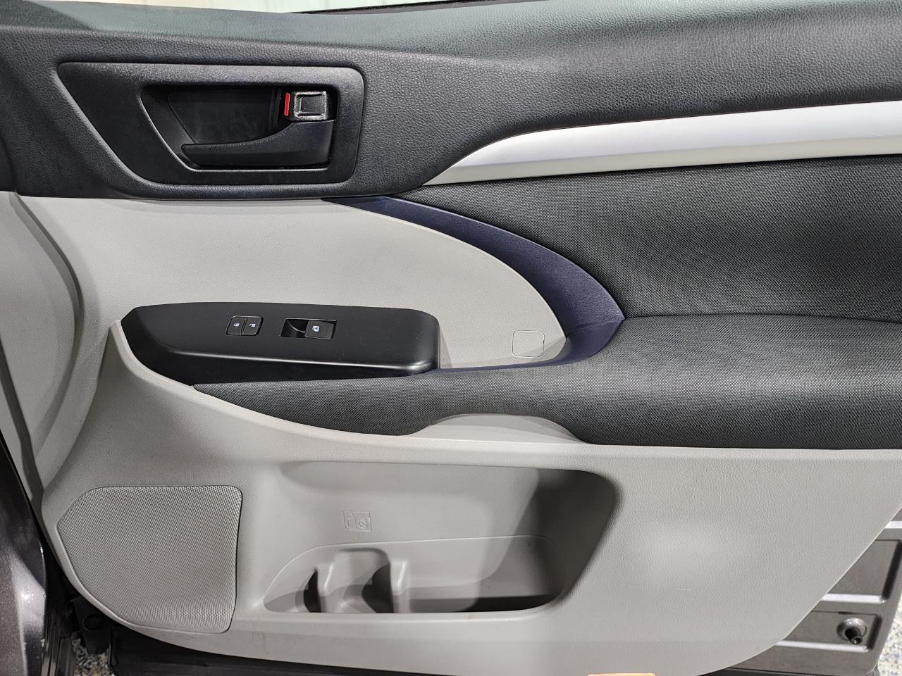 Toyota Highlander  2019