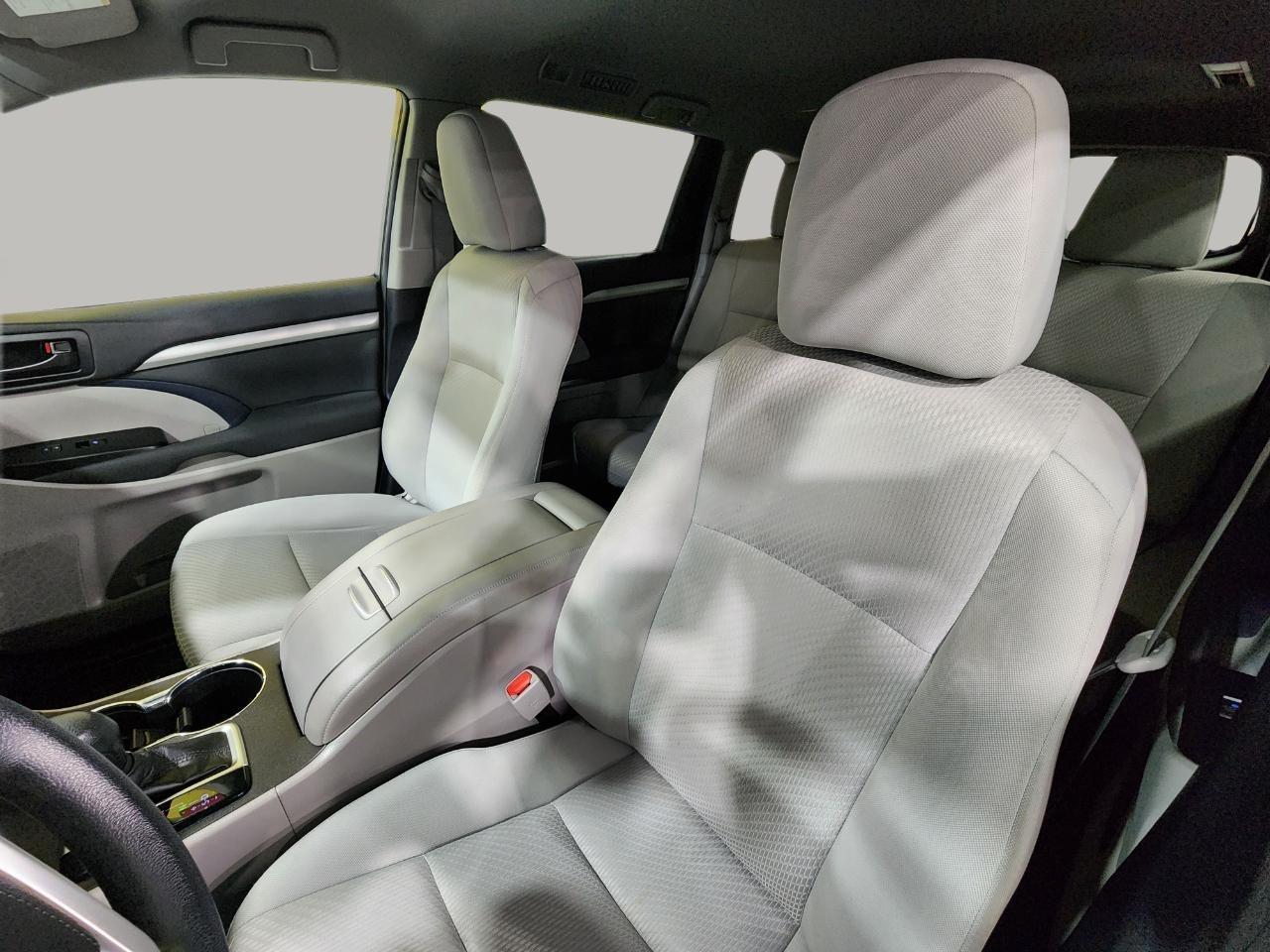 Toyota Highlander  2019