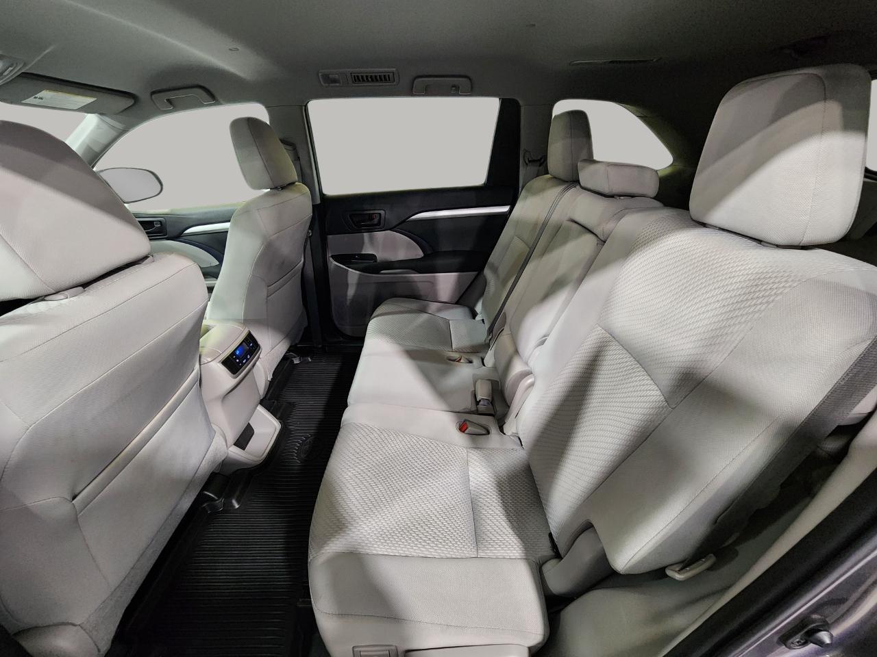 Toyota Highlander  2019