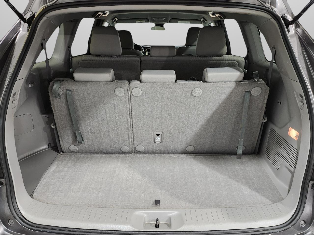 Toyota Highlander  2019