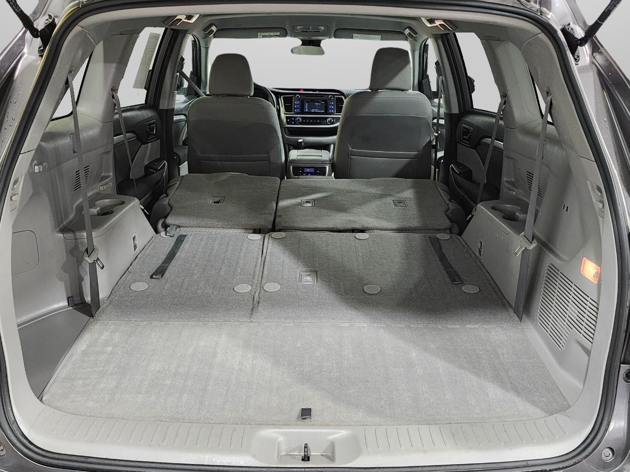 Toyota Highlander  2019