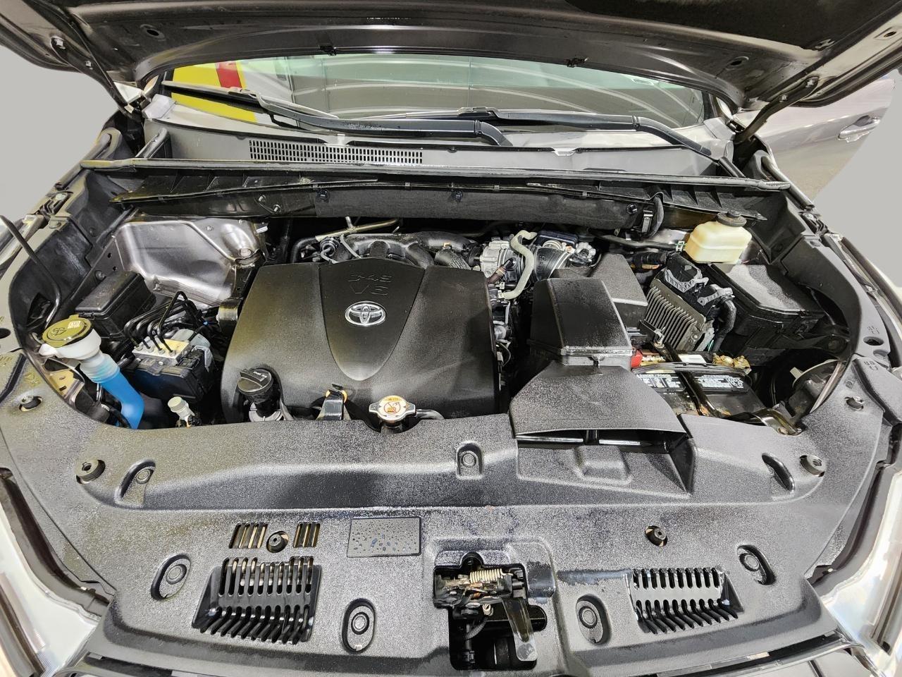 Toyota Highlander  2019