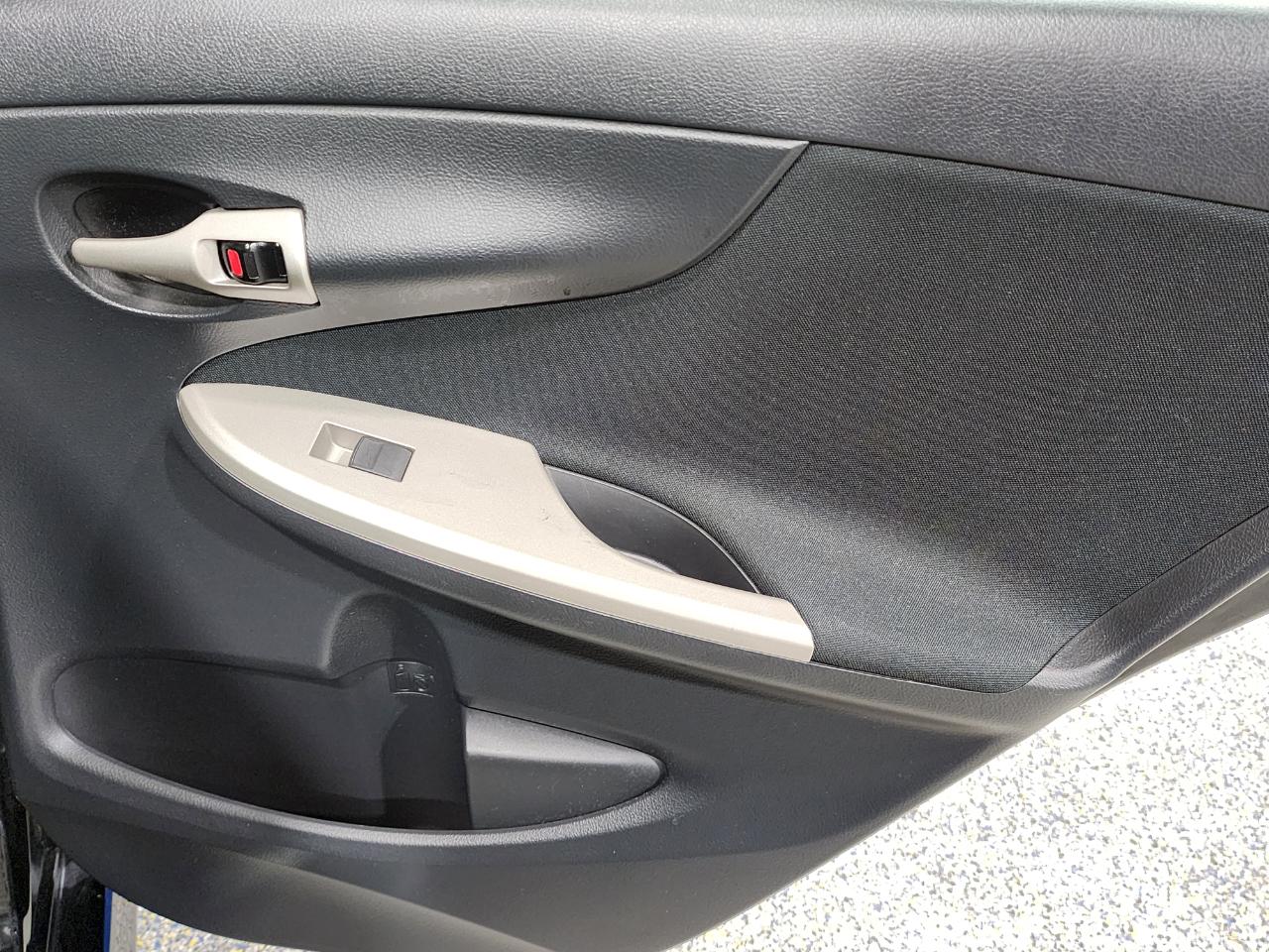 Toyota Corolla  2013