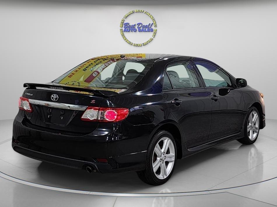 Toyota Corolla  2013