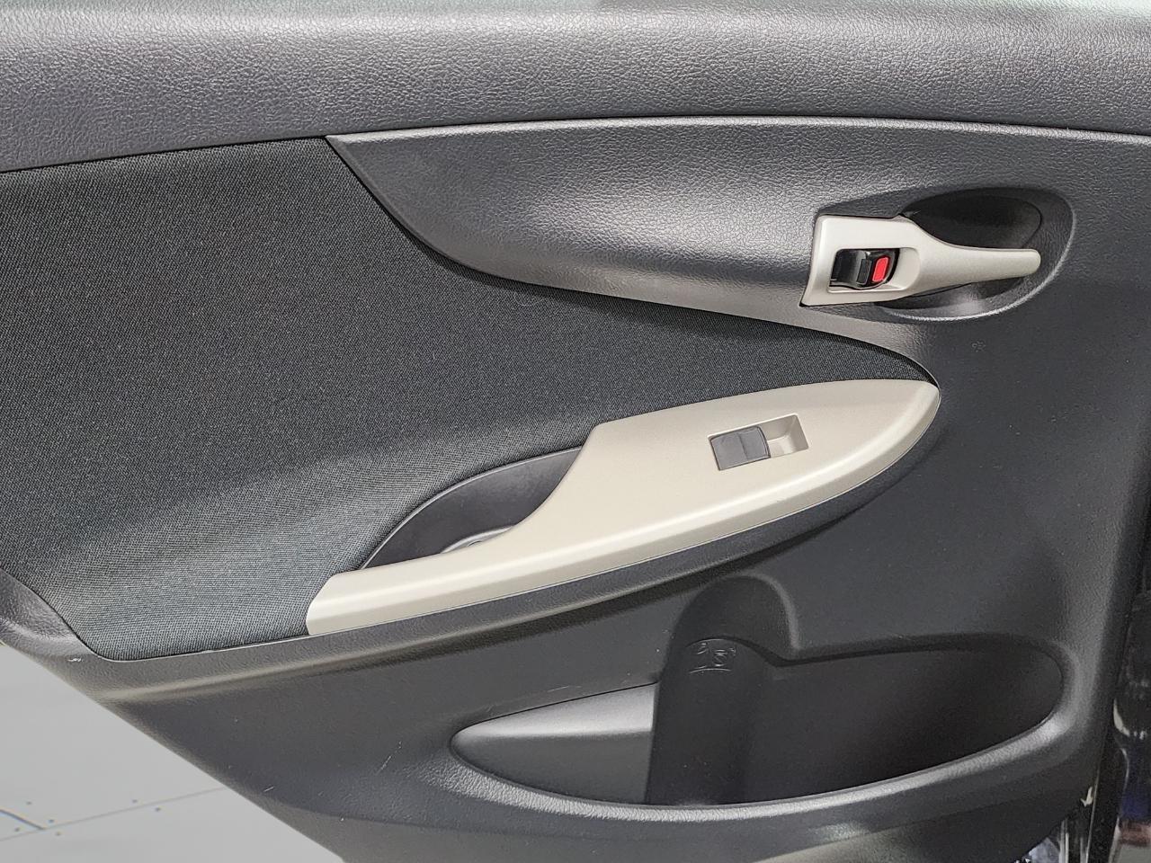 Toyota Corolla  2013