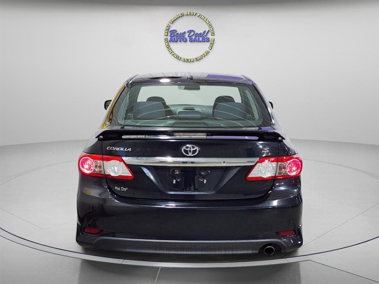 Toyota Corolla  2013