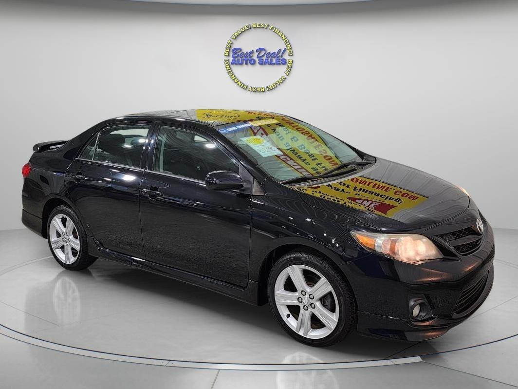 Toyota Corolla  2013