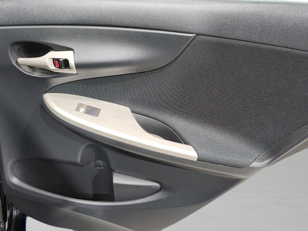 Toyota Corolla  2013