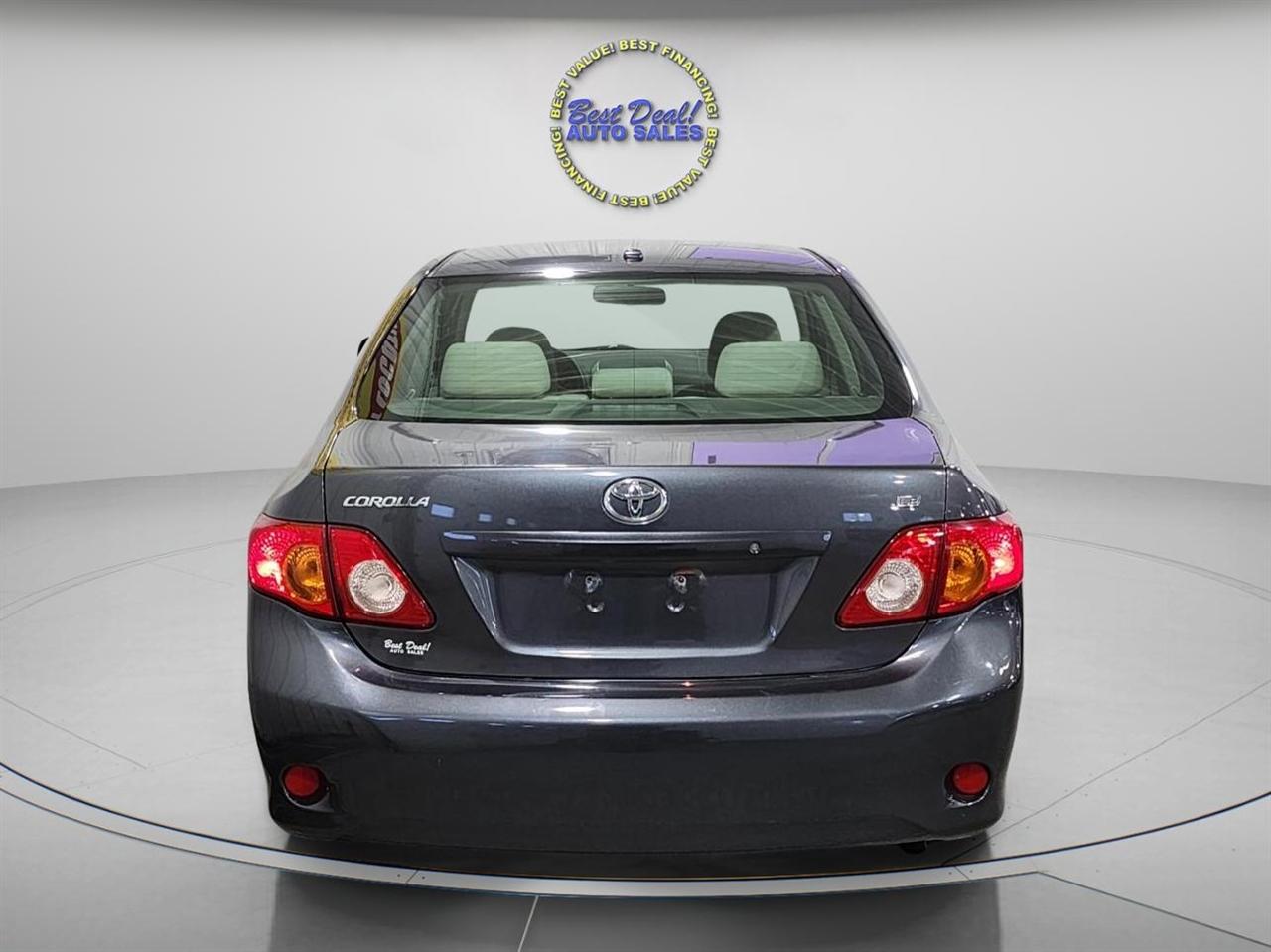 Toyota Corolla  2009