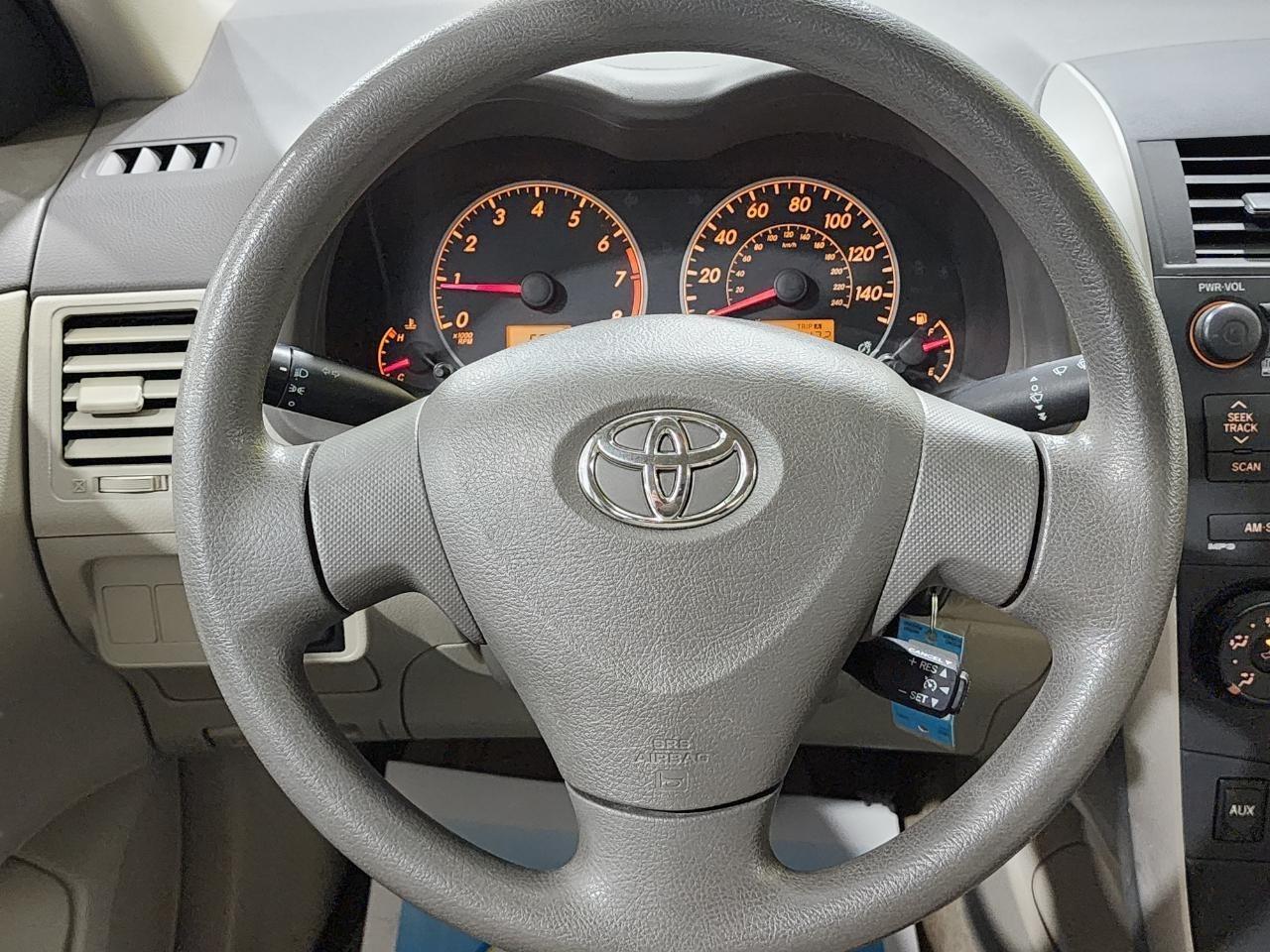 Toyota Corolla  2009