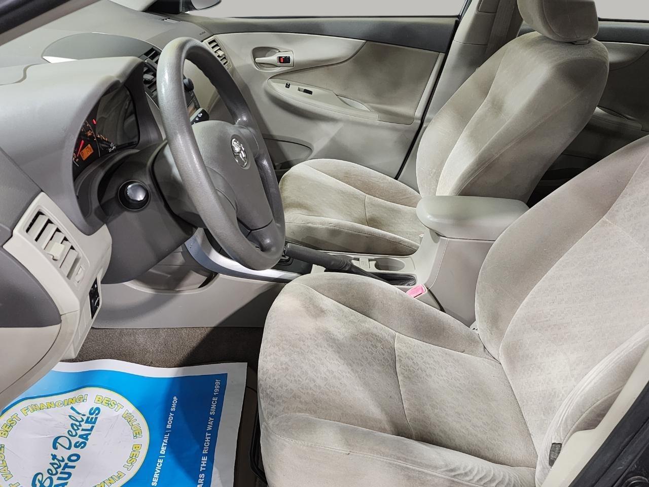 Toyota Corolla  2009