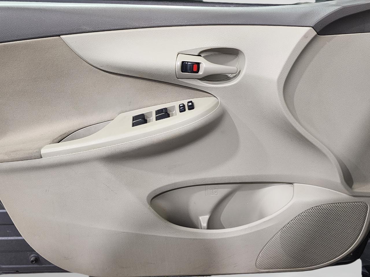 Toyota Corolla  2009