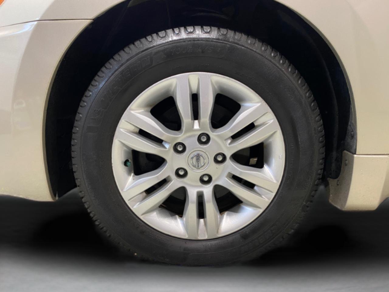 Nissan Altima 2.5 SL AWD 2010