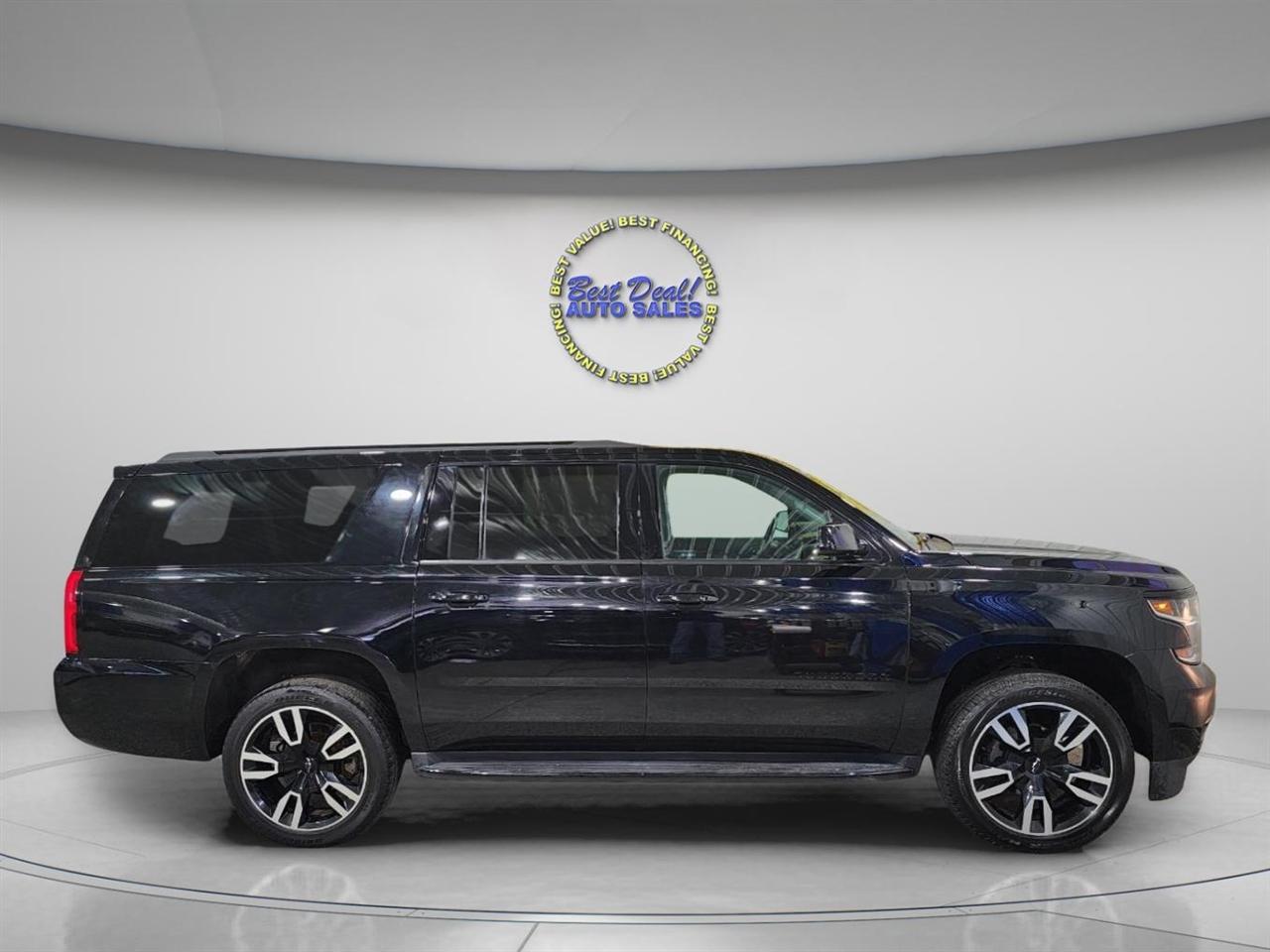 Chevrolet Suburban  2018