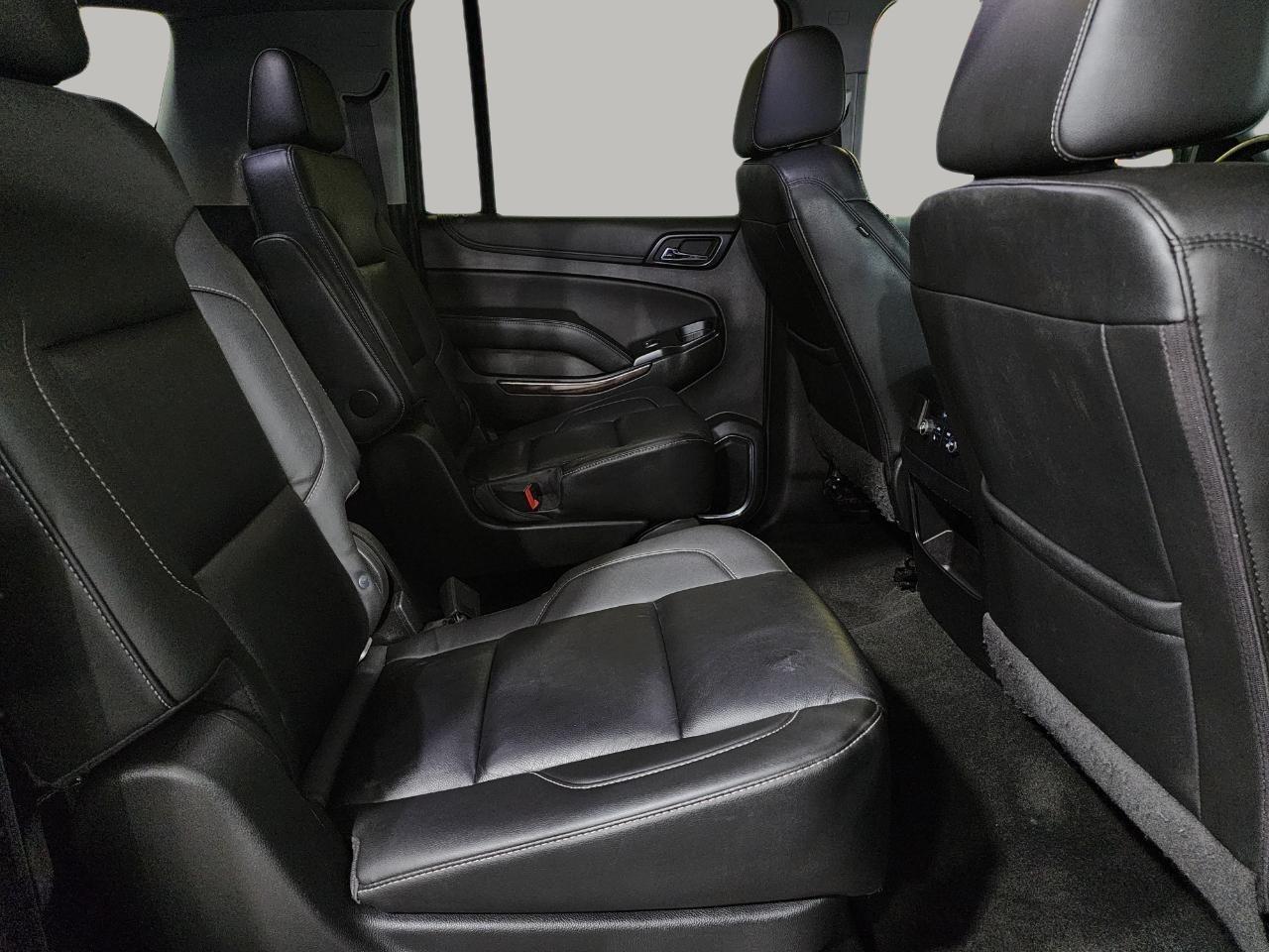Chevrolet Suburban  2018