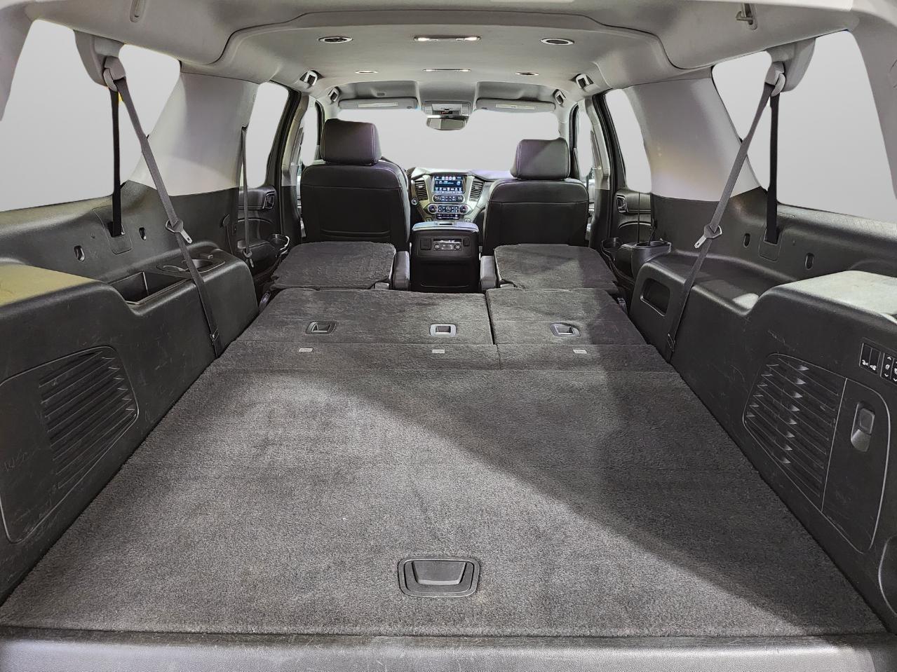 Chevrolet Suburban  2018